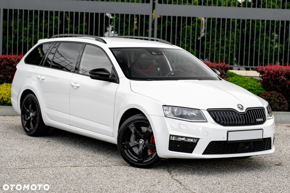 Skoda Octavia 2.0 TSI RS - 6