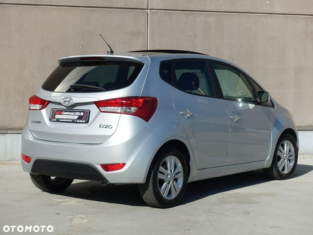 Hyundai ix20 1.6 Automatik Style - 11