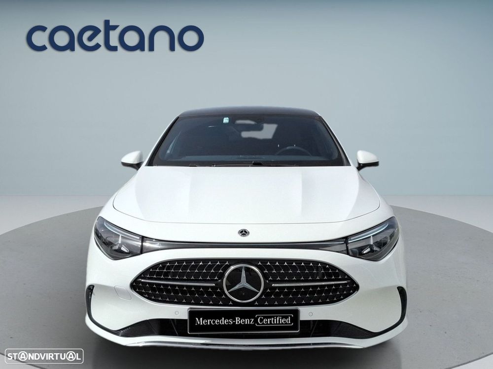 Mercedes-Benz CLA 220 - 2
