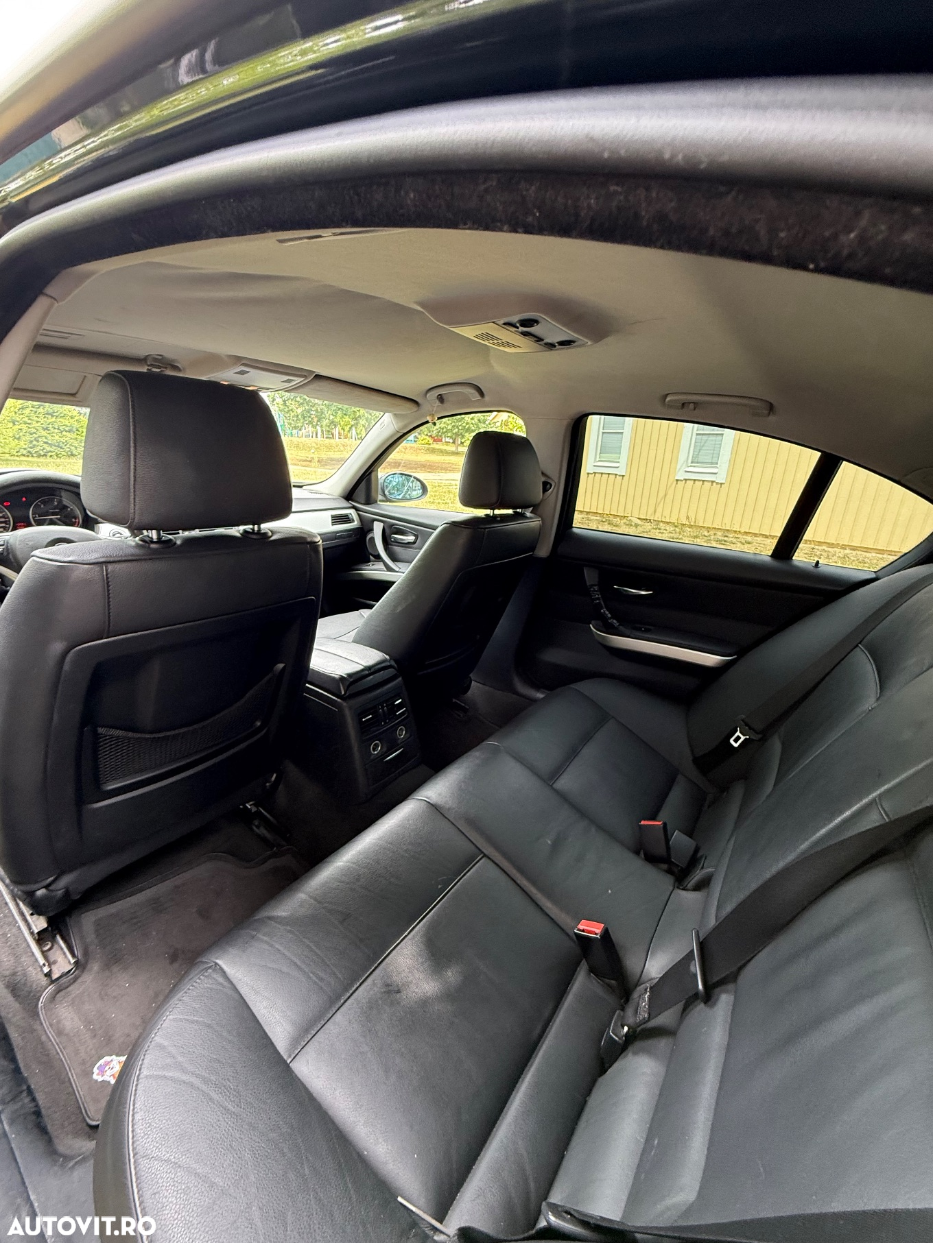 BMW Seria 3 320d - 8