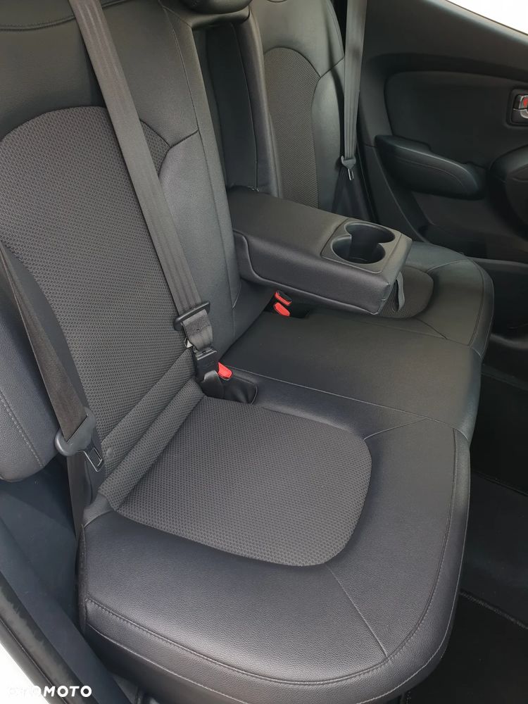 Hyundai ix35 1.6 GDI Premium 2WD - 38