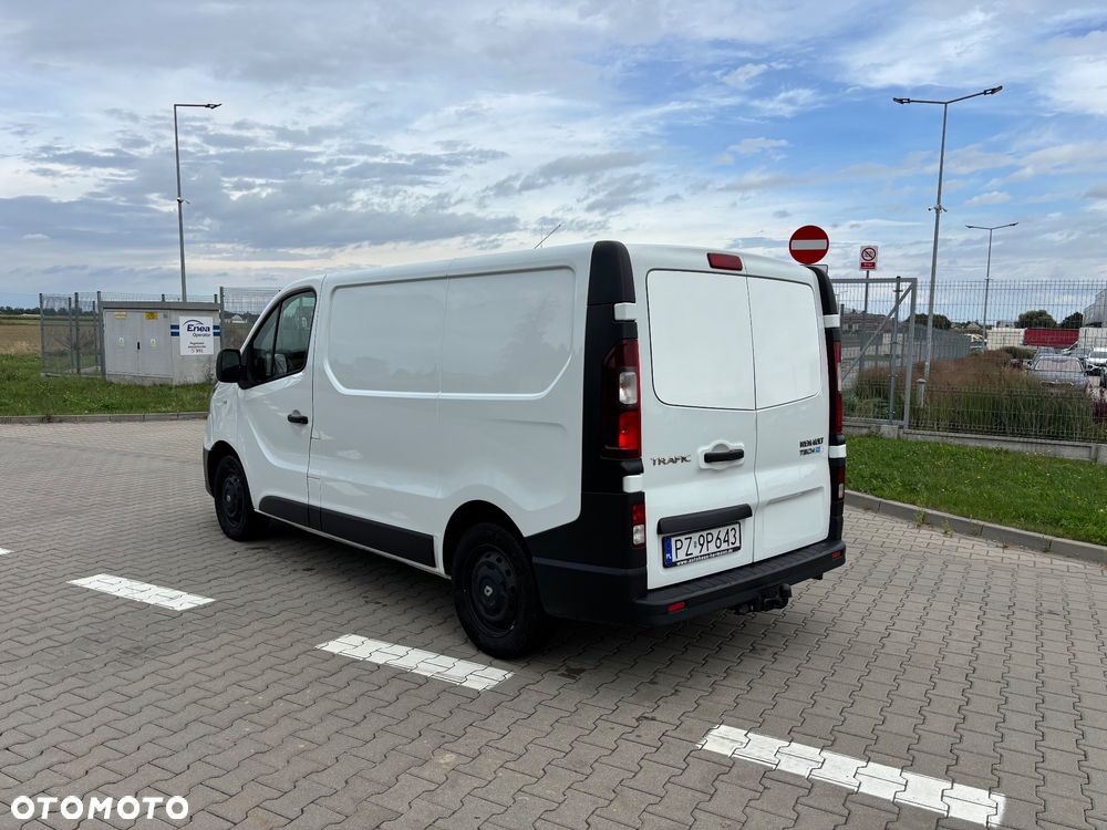 Renault Trafic - 10