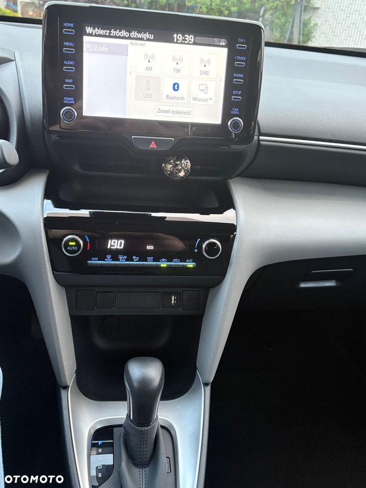 Toyota Yaris Cross Hybrid 1.5 Comfort - 20