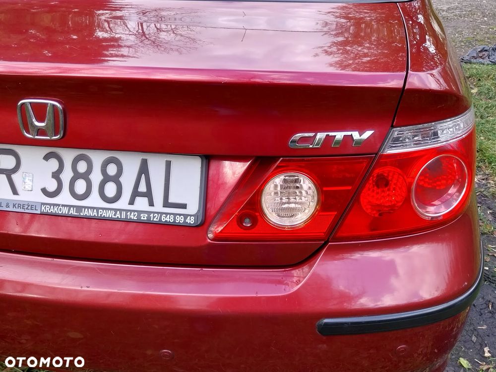 Honda City 1.4 Sport - 4