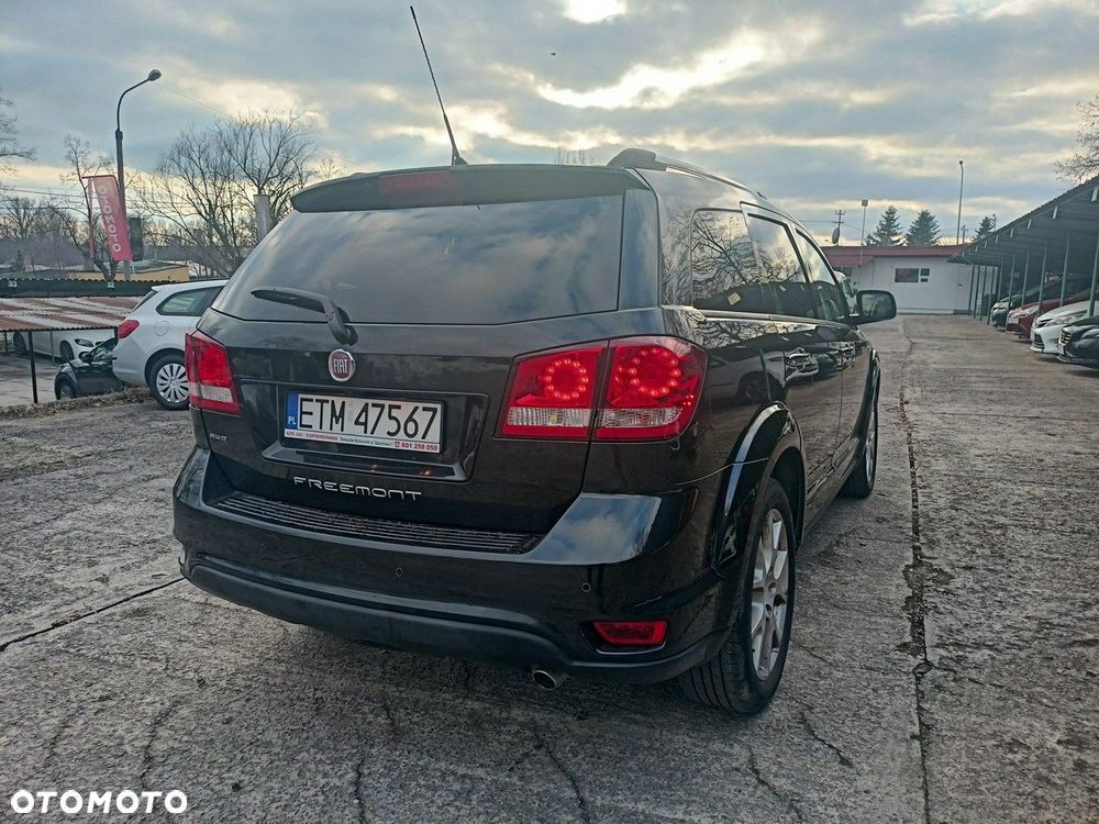 Fiat Freemont 2.0 Multijet 16V DPF Automatik Allrad Black Code - 9