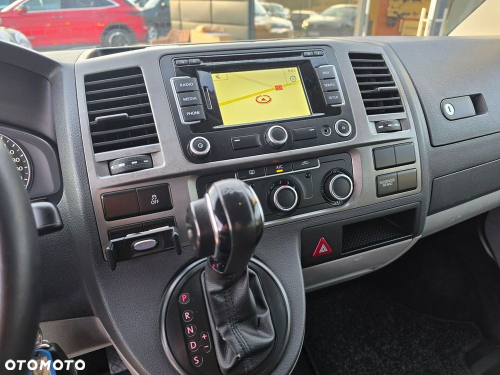 Volkswagen Transporter - 38