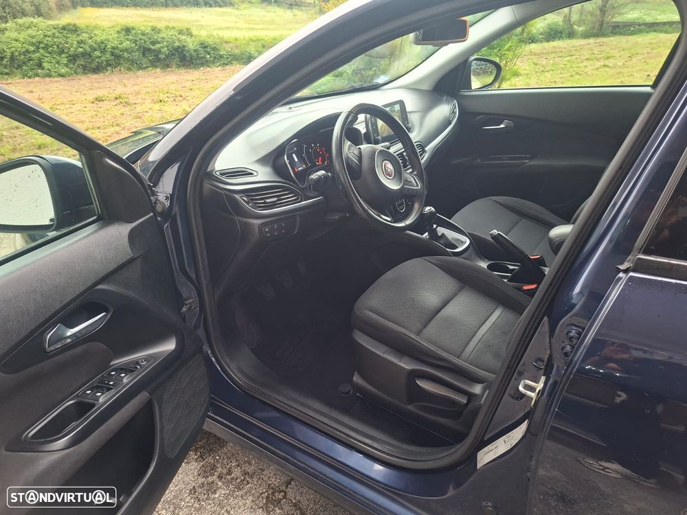 Fiat Tipo Station Wagon 1.6 M-Jet Lounge - 10