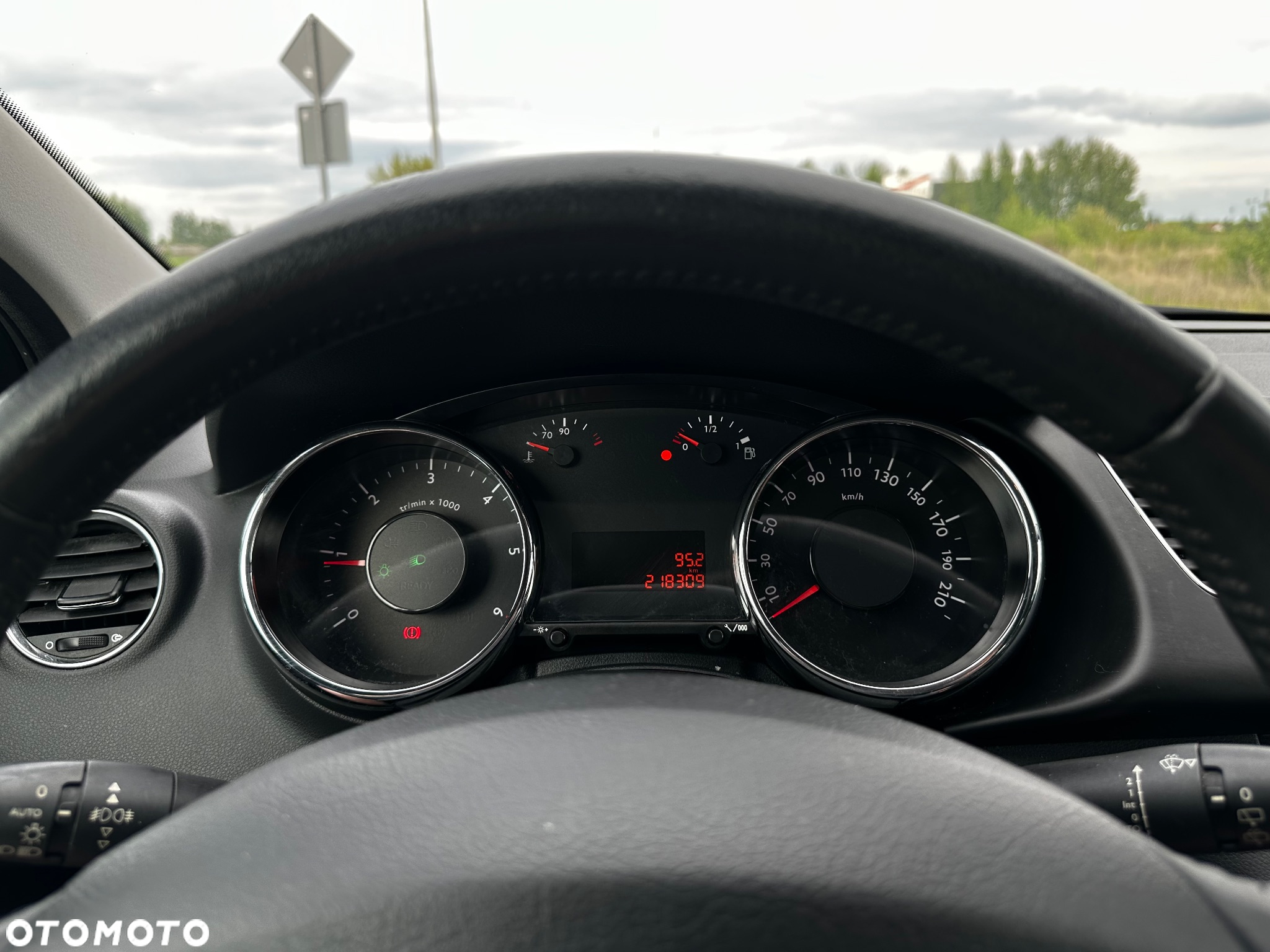 Peugeot 3008 1.6 HDi Premium - 19