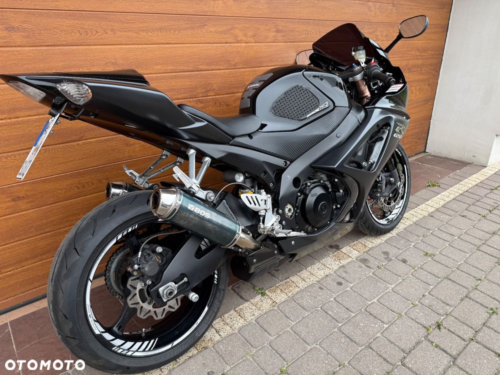 Suzuki GSX-R - 4