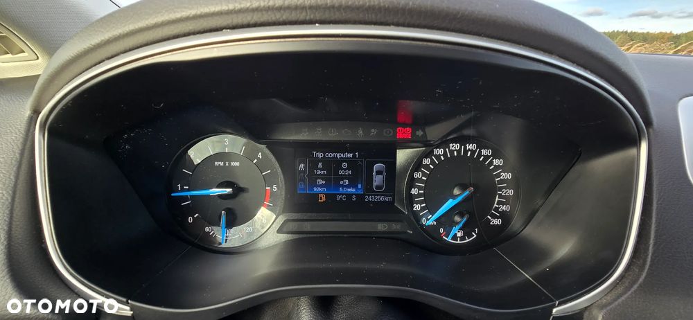 Ford Mondeo 1.5 TDCi ECOnetic Trend - 14