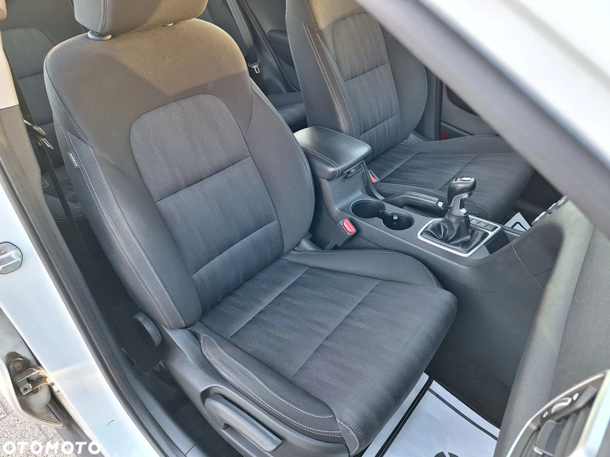 Kia Sportage - 14