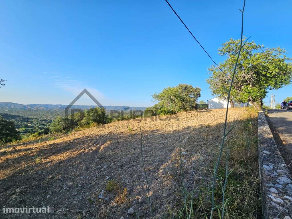 Terreno em zona urbana tipo C com vista serra - Grande imagem: 4/15