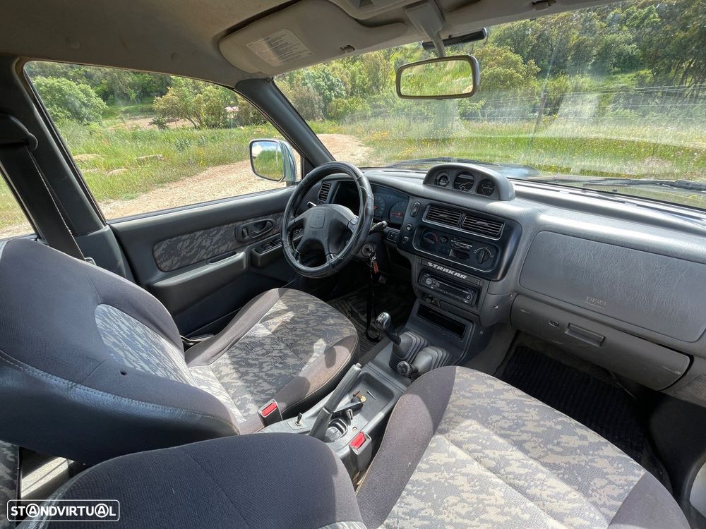 Mitsubishi L200 2.5 TD Strakar CD - 12