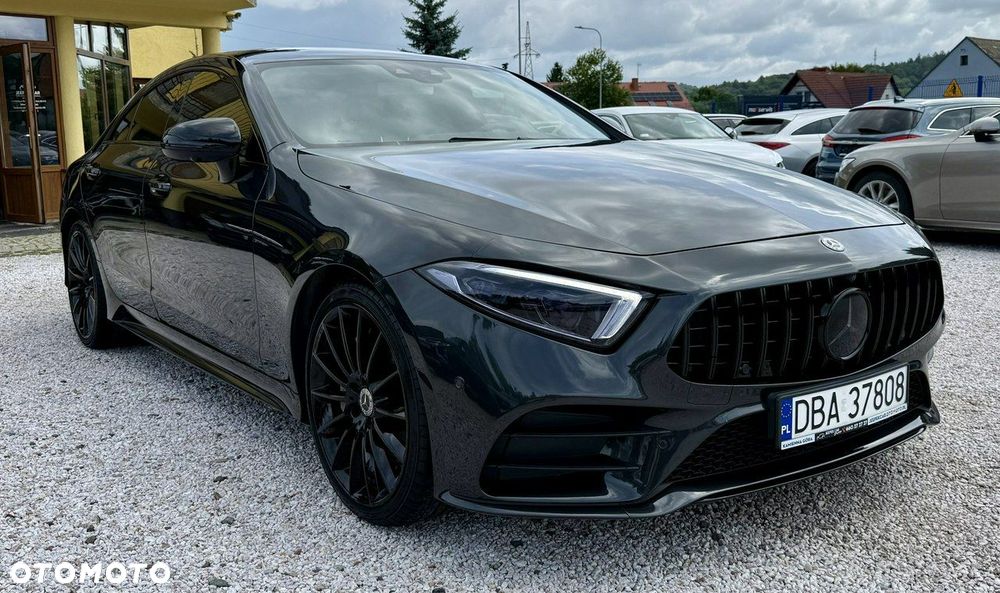 Mercedes-Benz CLS - 4