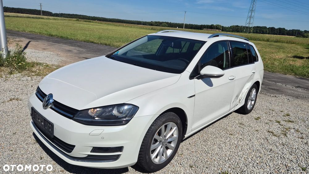 Volkswagen Golf - 2