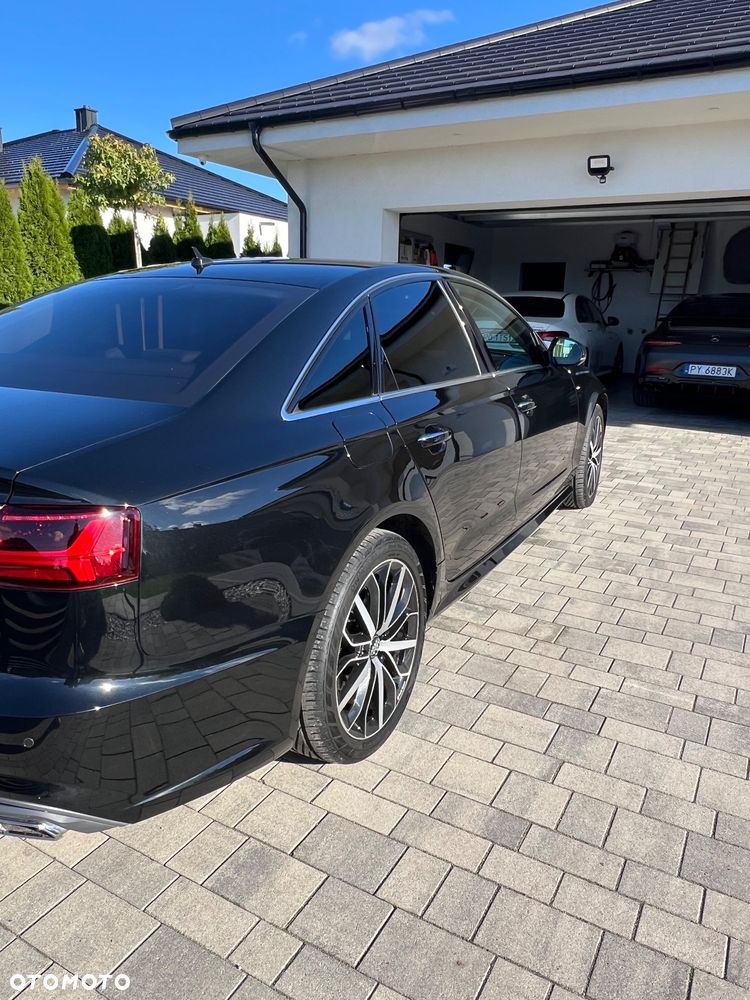 Audi A6 - 6