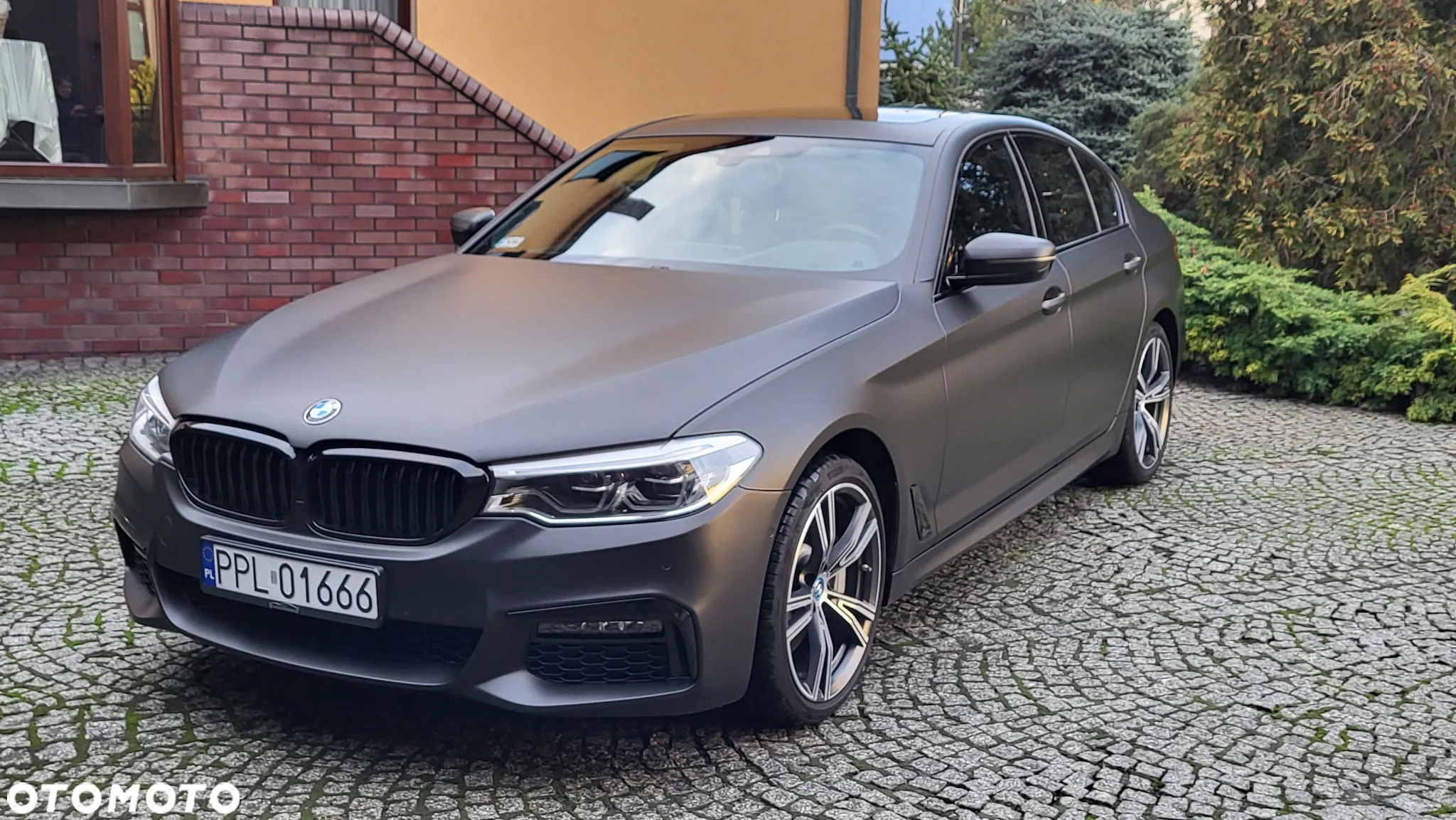 BMW Seria 5 530i xDrive - 6