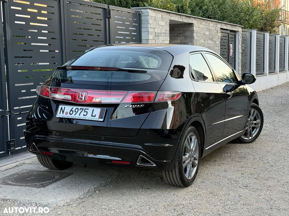 Honda Civic 1.8i-VTEC Sport - 3