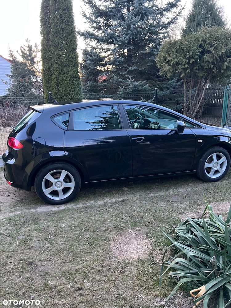 Seat Leon 1.6 TDI DPF Ecomotive Style - 3