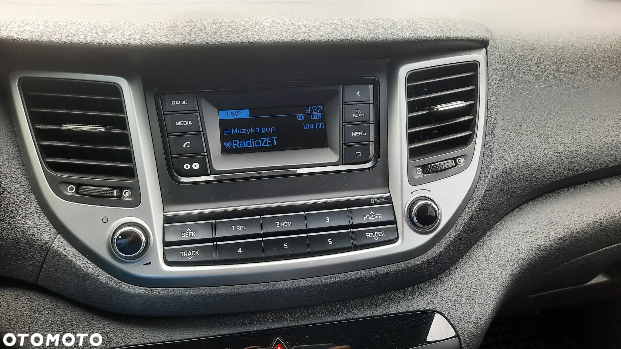 Hyundai Tucson 1.6 GDI BlueDrive Comfort 2WD - 22