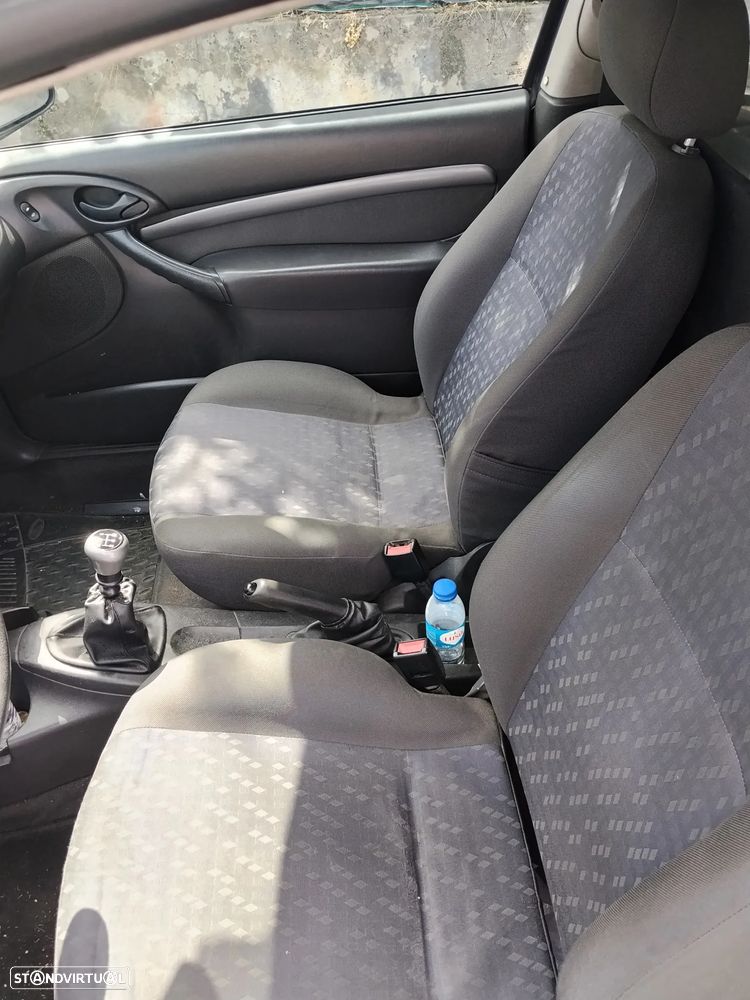 Ford Focus 1.8 TDdi Trend - 3