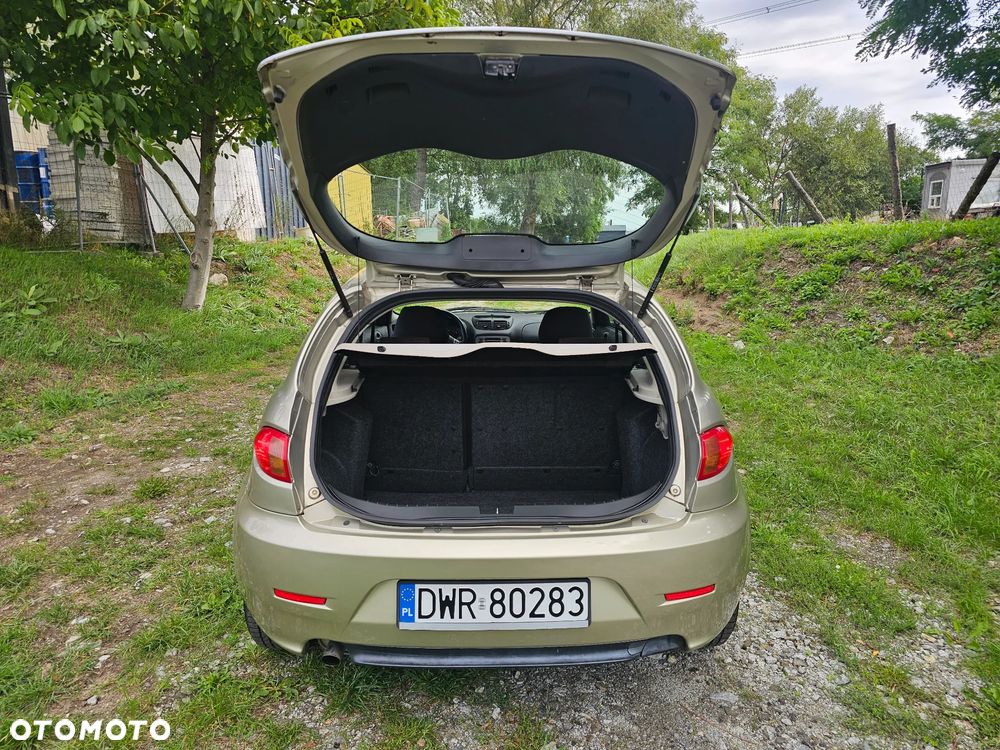 Alfa Romeo 147 1.6 T.S Impression - 20