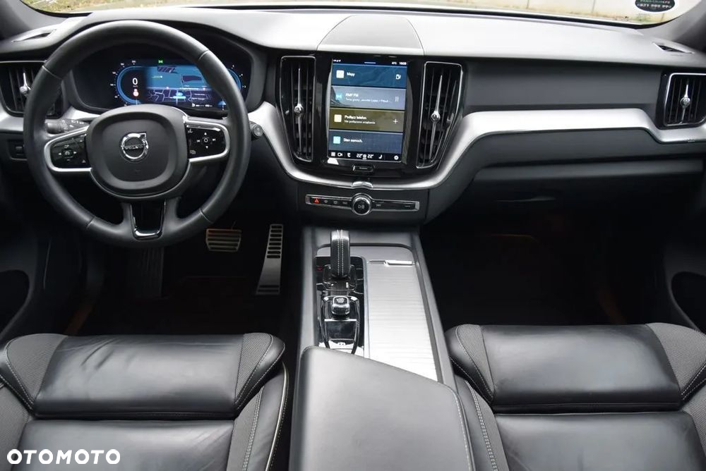 Volvo XC 60 B4 D Geartronic RDesign - 25