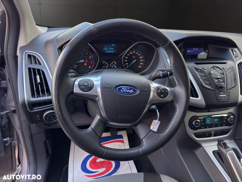 Ford Focus 1.6 EcoBoost Start-Stopp-System Champions Edition - 6