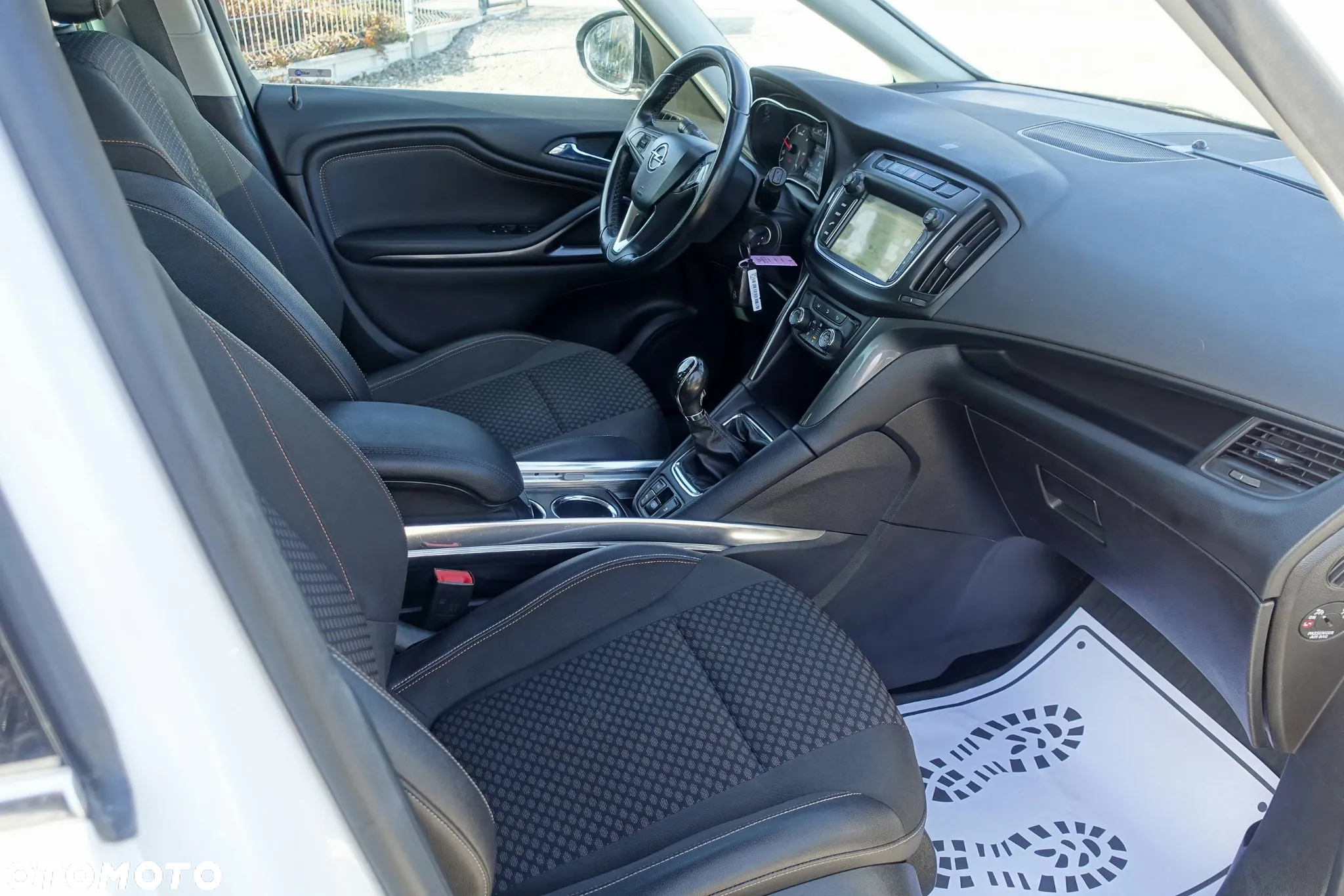 Opel Zafira 1.6 D Start/Stop Business Innovation - 11