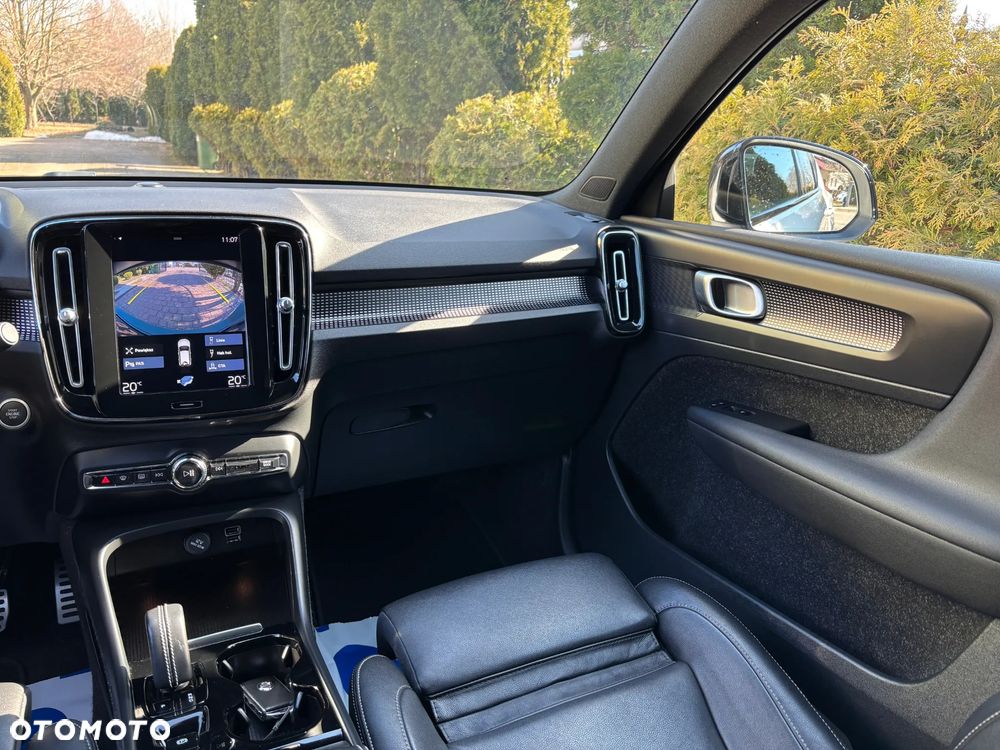 Volvo XC 40 D3 SCR R-Design - 17