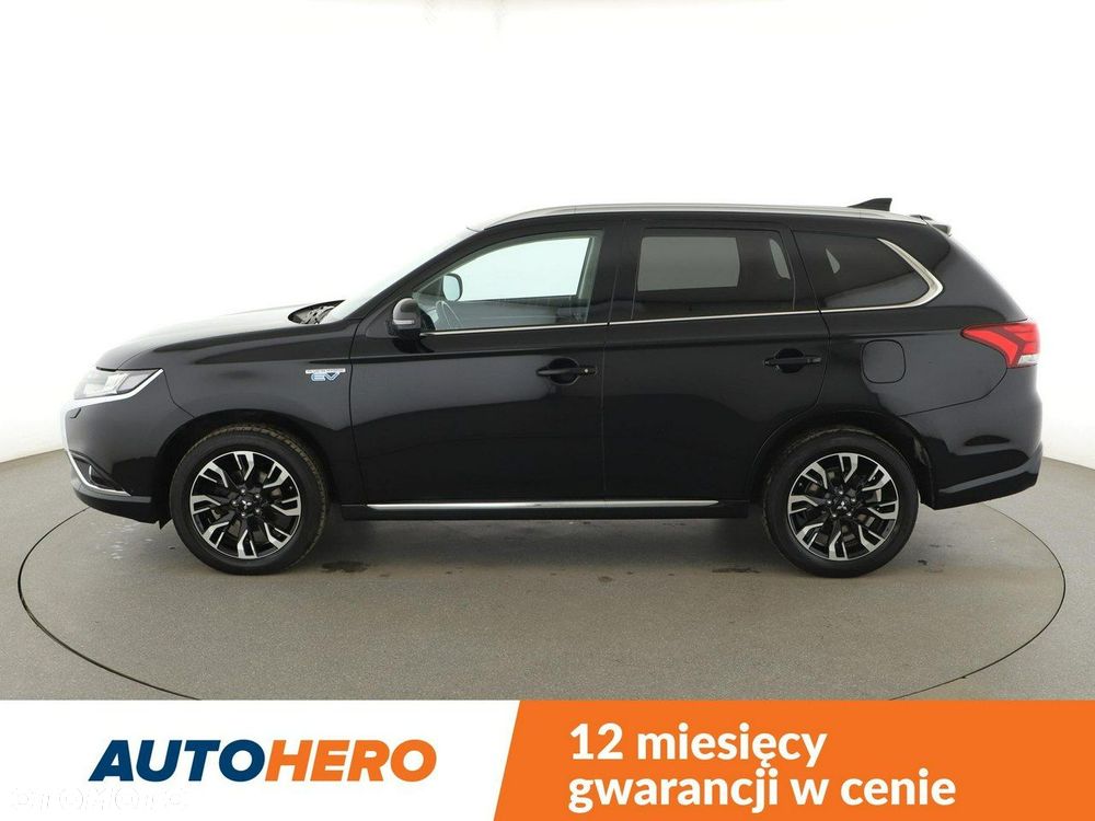 Mitsubishi Outlander - 3