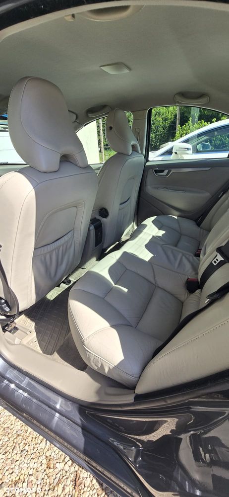 Volvo S60 2.4D Diament - 5