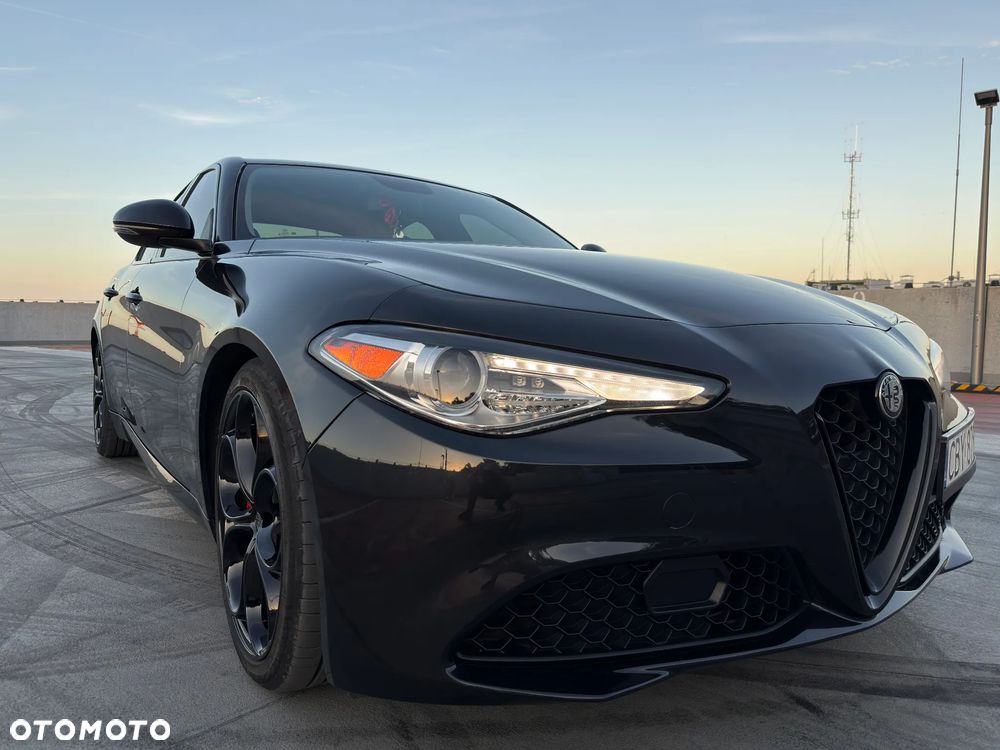 Alfa Romeo Giulia 2.0 Turbo Veloce - 9