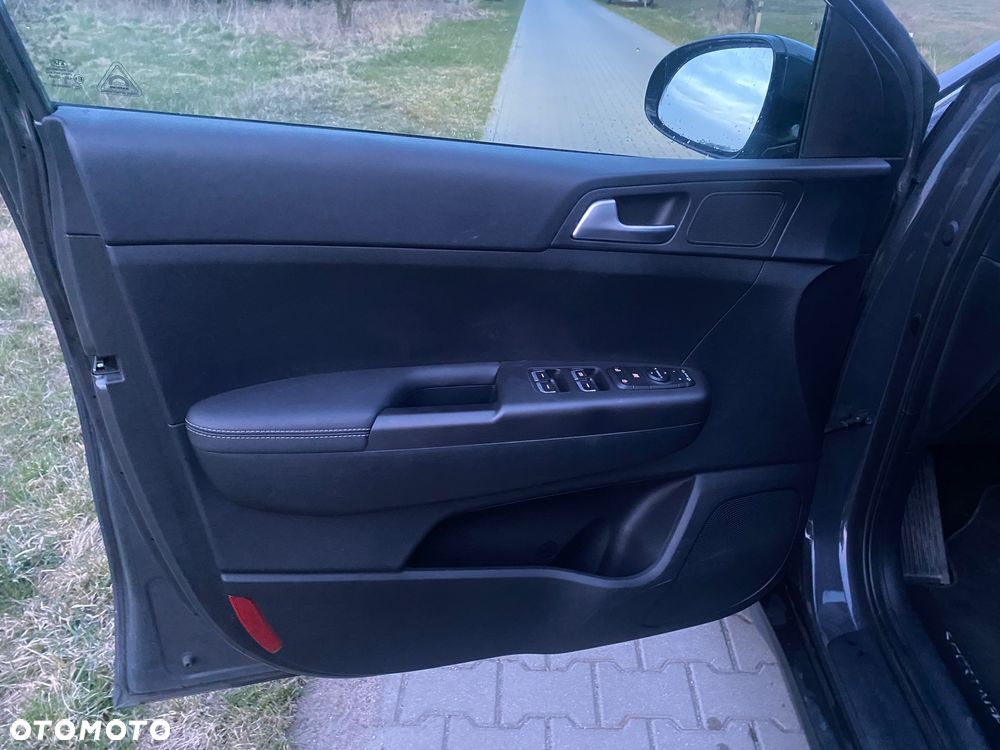 Kia Sportage 1.6 T-GDI AWD DCT PLATINUM - 13