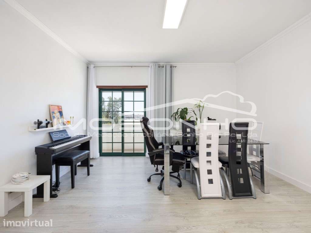 Apartamento T3 com ótimas áreas e excelente exposição solar - Grande imagem: 4/23