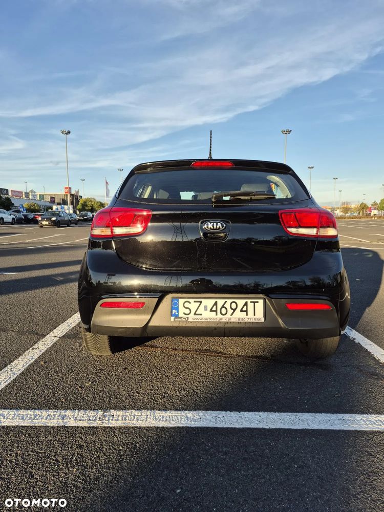 Kia Rio 1.2 Edition 7 - 11