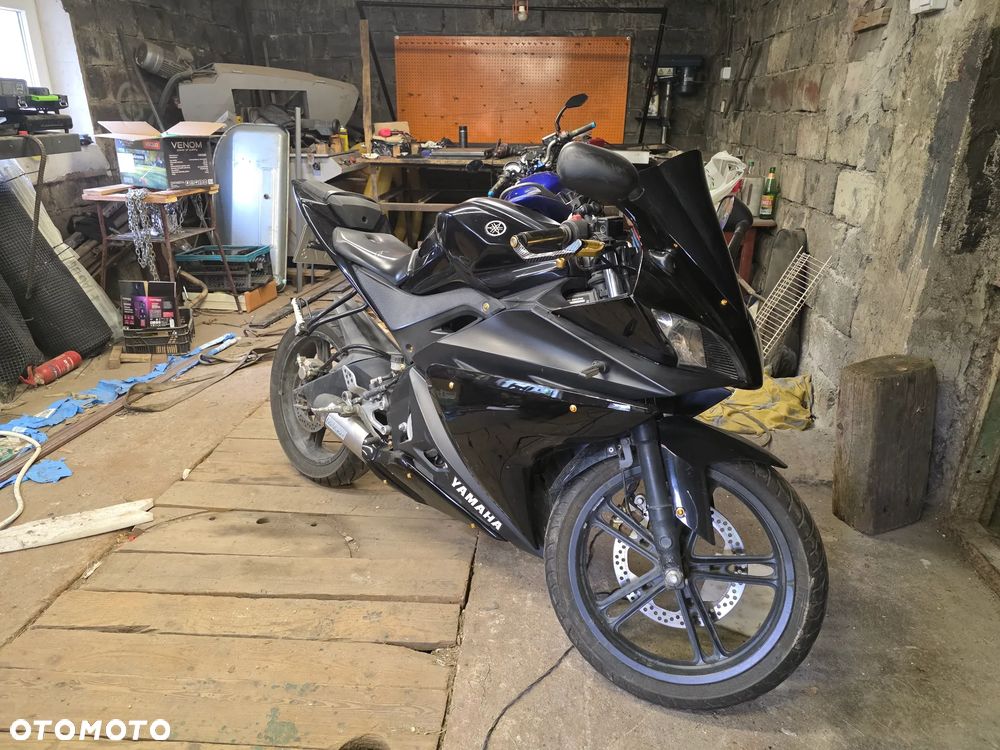 Yamaha YZF - 2