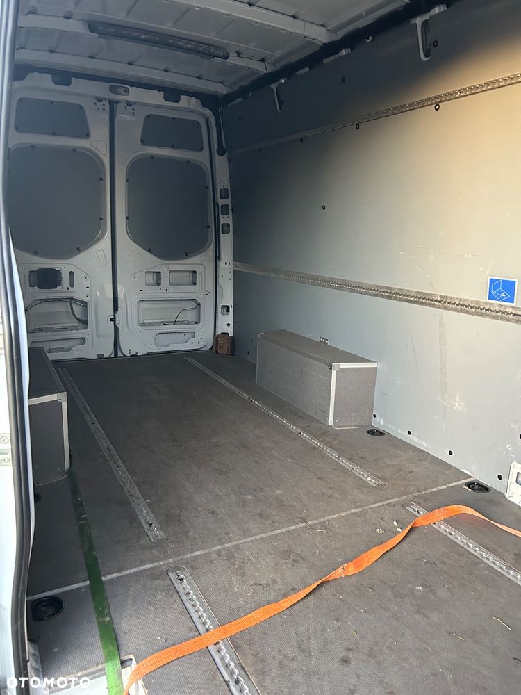 Mercedes-Benz 317 CDI - 7