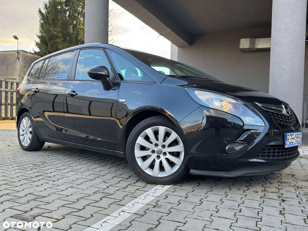 Opel Zafira Tourer 1.4 Turbo Business Edition - 5