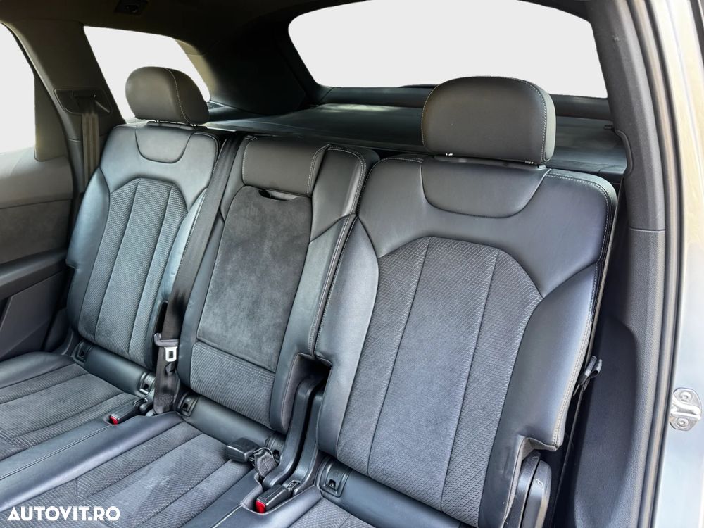Audi Q7 55 TFSI e quattro tiptronic S line - 18