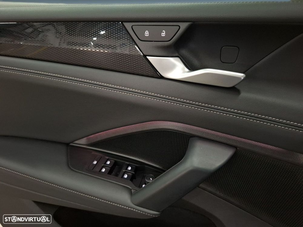 VW Tiguan 1.5 TSI eHybrid Urban DSG Versão Fiscal - 19