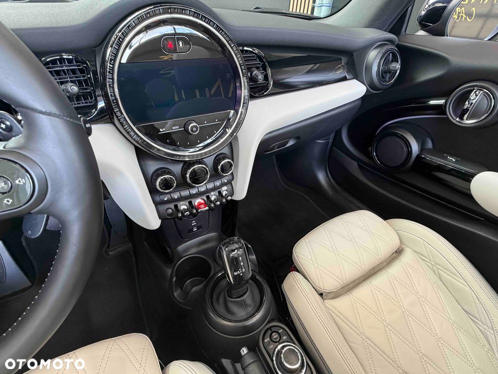 MINI Cooper S Classic Trim sport - 18