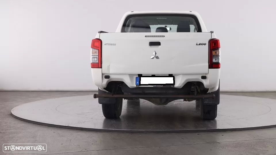 Mitsubishi L200 2.3 DI-D Strakar Space Cab Intense 4WD - 10