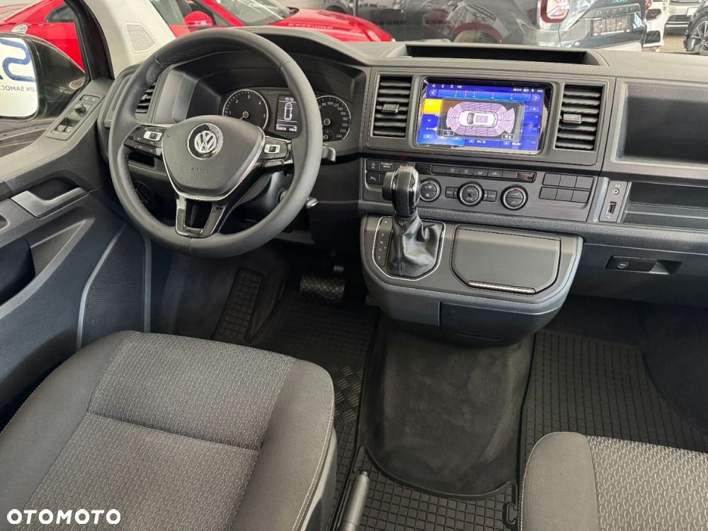 Volkswagen Multivan - 7