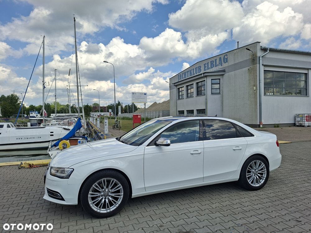 Audi A4 Limousine - 5
