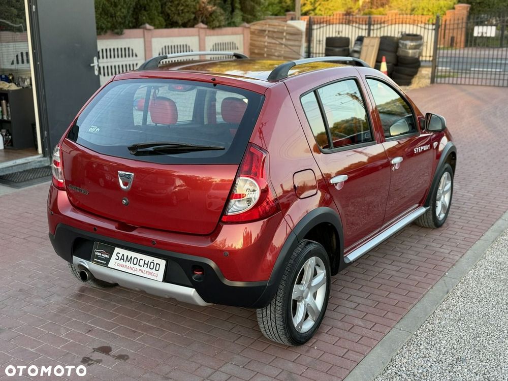 Dacia Sandero Stepway 1.6 - 8