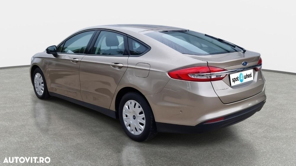 Ford Mondeo - 9