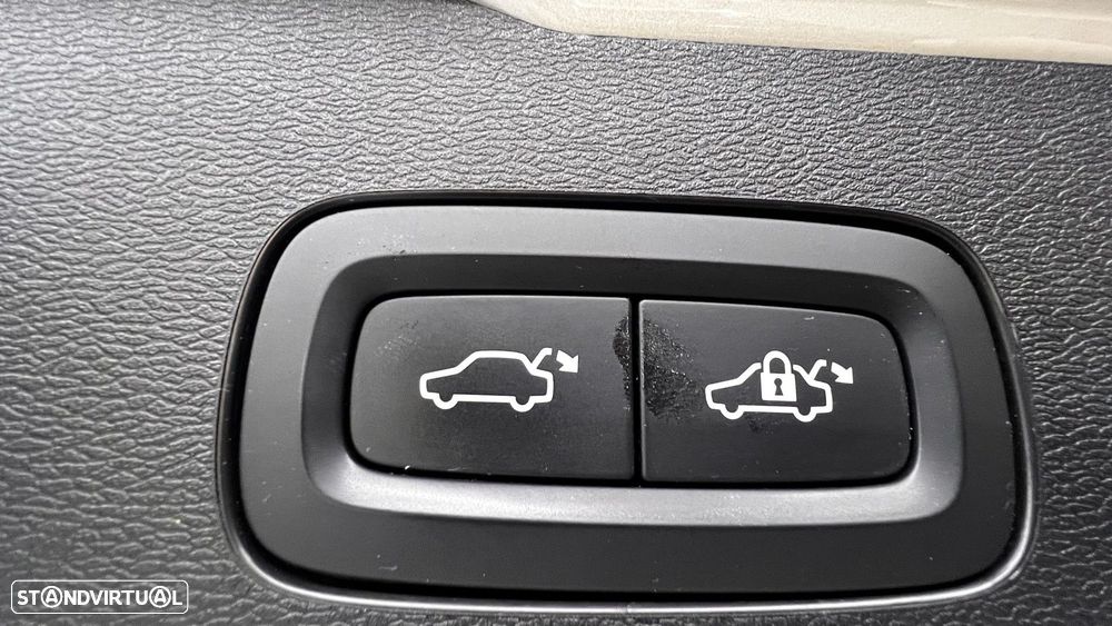 Volvo V60 2.0 T8 AWD TE Inscription Expression - 53