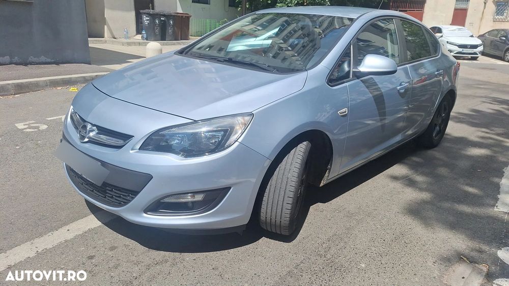 Opel Astra 1.4 Turbo ECOTEC Start/Stop Enjoy - 1