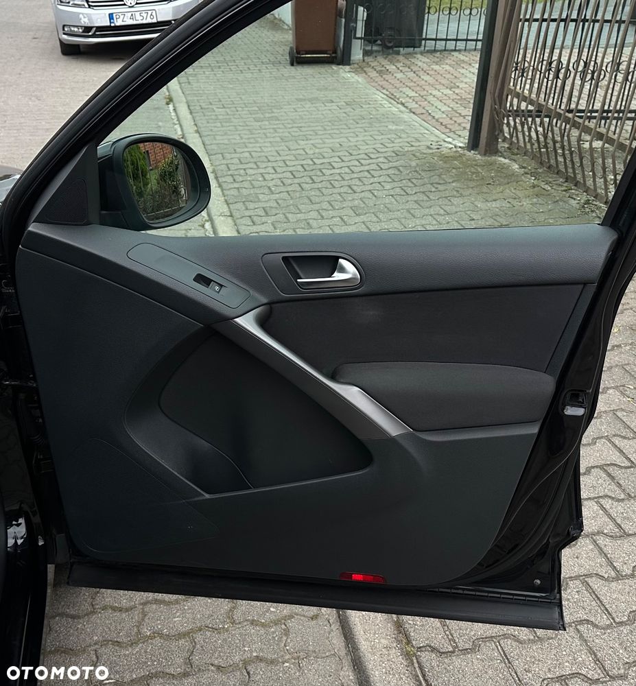 Volkswagen Tiguan 2.0 TDI 4Mot Sport DSG - 15
